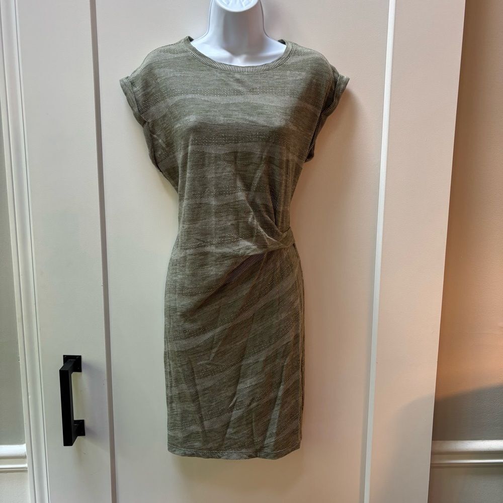 Time and Tru Olive Knit Side-Twist Dress – Size M (8–10)